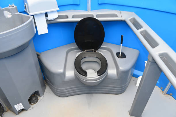 Best Portable restroom trailer rental  in Brightwood, VA